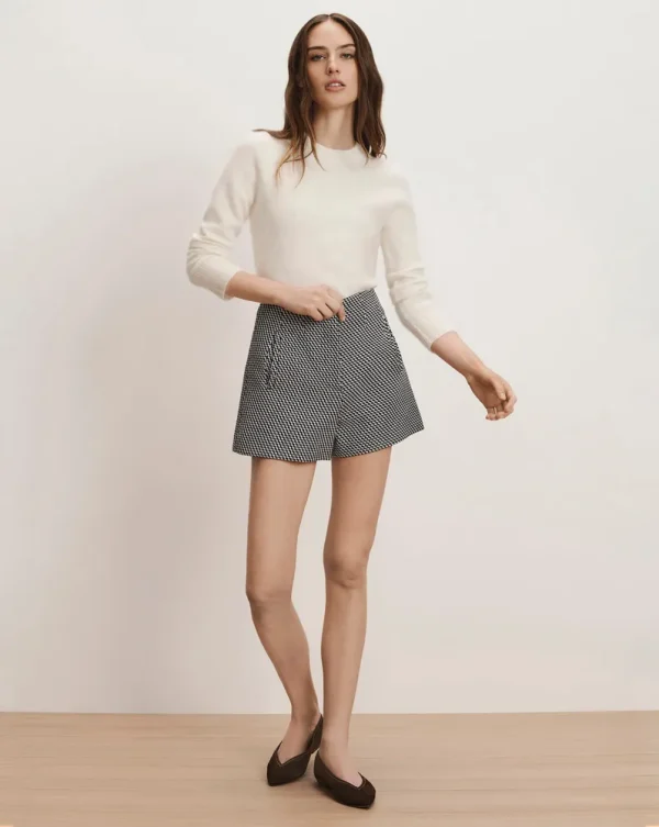 Jazmin Tweed Short
